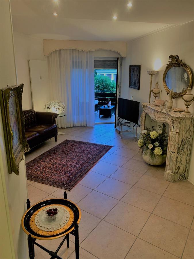 Villa Josephine บาเดนไวเลอร์ ภายนอก รูปภาพ
